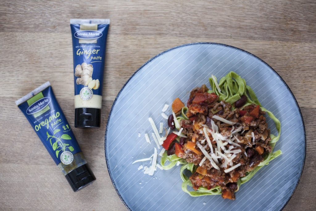 Bolognese med chilibønner og soltørret tomat Julie Bruun